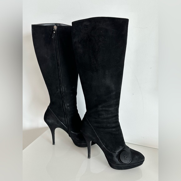 Louis Vuitton Black Suede Platform Boot Heels, Size 38.5 - Picture 6 of 9